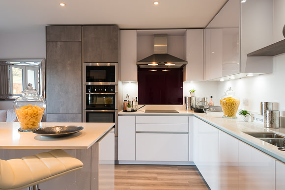 R Gill, Property Photographer,  Open Plan Kitchen